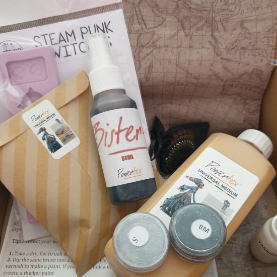 #powertex #powertexaddict #powertexuk #bristol #bristolcreatives #mixedmedia #portberrycrafts #powertexinthepub #powertextutor #upcycle #recycle #stoneart